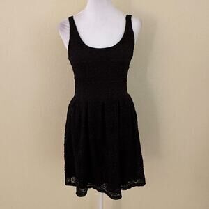 Aqua Women Black Embroidered Sleeveless Mini Dress - Size S